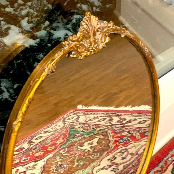 The mirror with the golden frame - Picture 4 of 6
